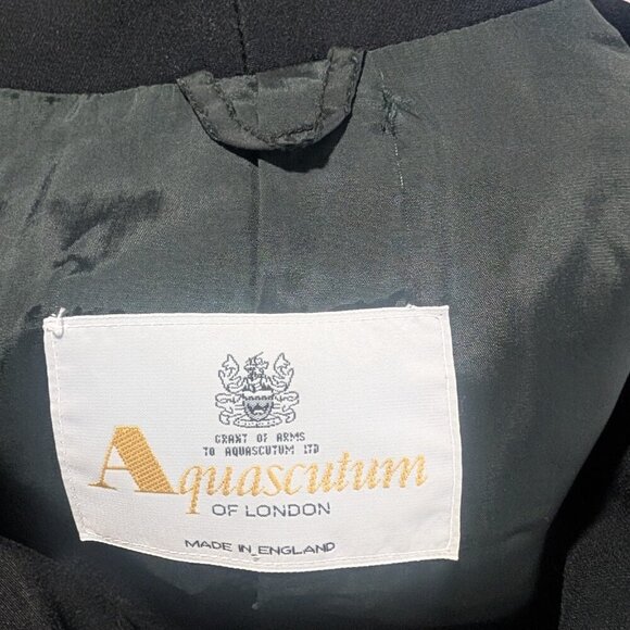 Aquascutum | Women's Single-Button Long Blazer In Black - Picture 8 of 12